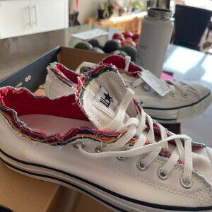 CONVERSE Chuck Taylor Rainbow Women's 10/Men's 8 Brand NEW!!!